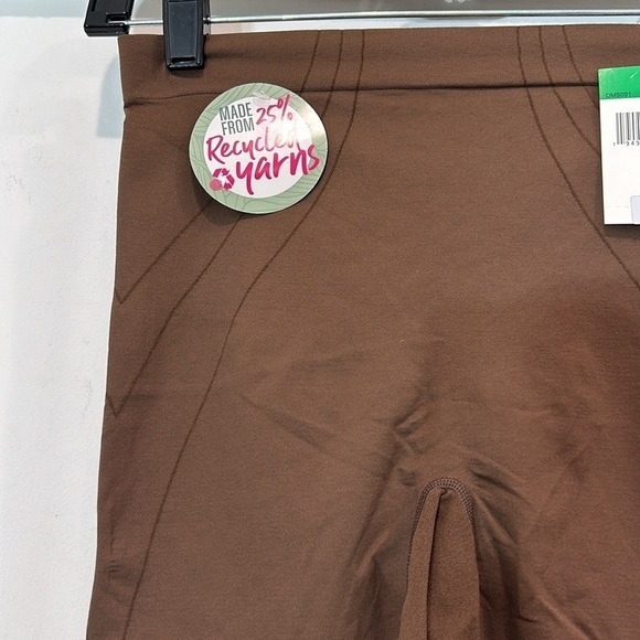 Brand new maidenform women’s large brown chocolate, sculpting shorts Shapeware - Picture 3 of 5